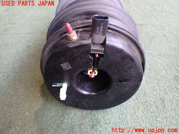 2UPJ-34555100]ポルシェ・タイカン 4S(J1NB)右リアスプリング 中古_m0004.jpg