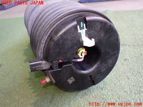 2UPJ-34555105]ポルシェ・タイカン 4S(J1NB)左リアスプリング 中古_m0004.jpg