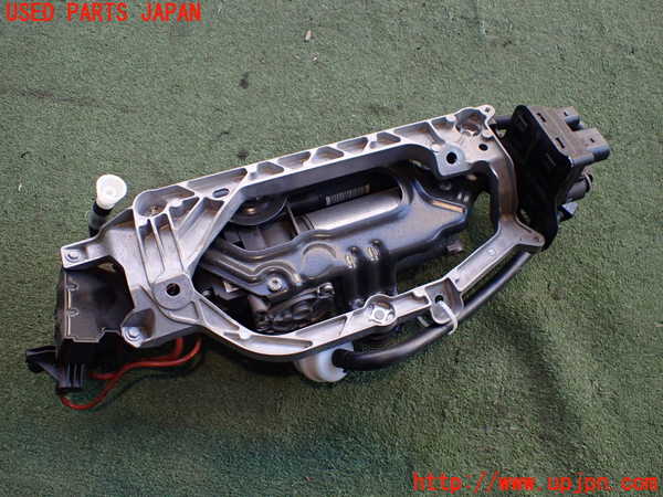 2UPJ-34555535]ポルシェ・タイカン 4S(J1NB)エアサスポンプ 中古_m0003.jpg