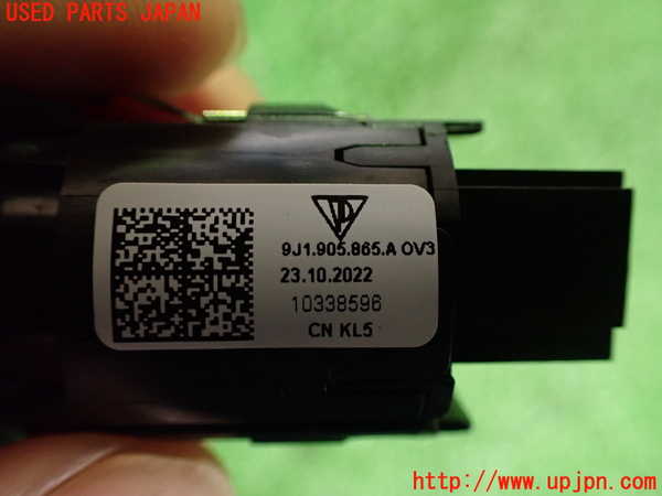 2UPJ-34556308]ポルシェ・タイカン 4S(J1NB)スイッチ3 (イグニッション) 中古_m0003.jpg