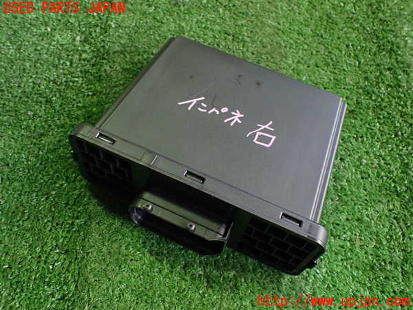 2UPJ-34556147]ポルシェ・タイカン 4S(J1NB)コンピューター2 中古_m0002.jpg