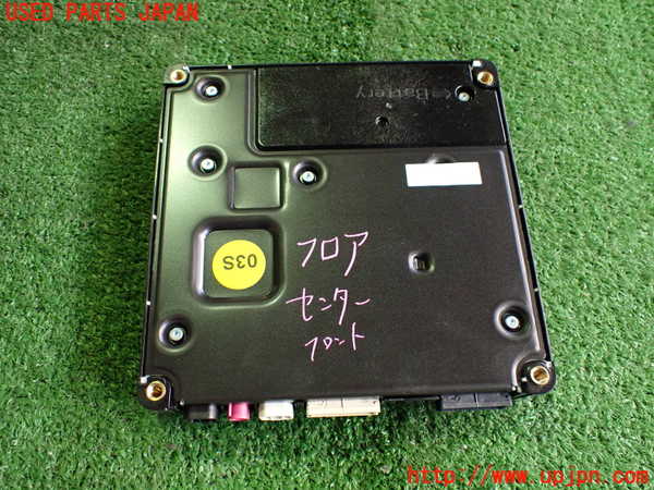 2UPJ-34556152]ポルシェ・タイカン 4S(J1NB)コンピューター7 中古_m0002.jpg