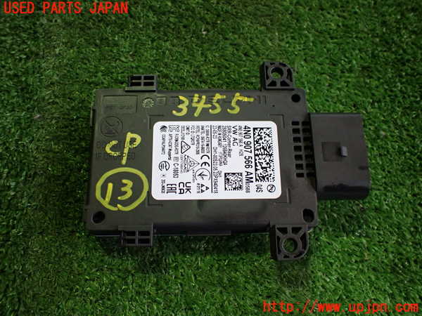 2UPJ-34556158]ポルシェ・タイカン 4S(J1NB)コンピューター13 中古_m0001.jpg