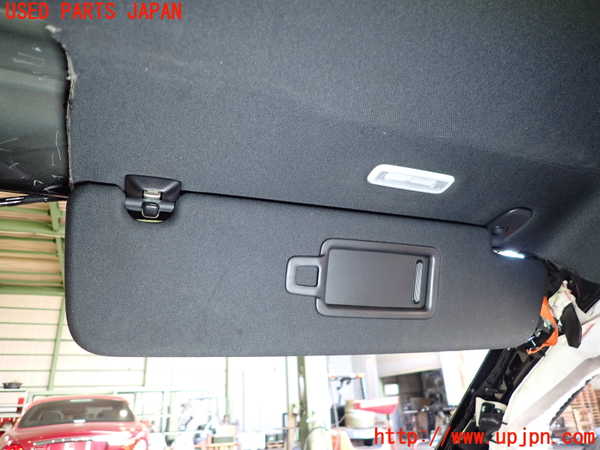 2UPJ-34557625]ポルシェ・タイカン 4S(J1NB)室内サンバイザー右側 中古_m0002.jpg