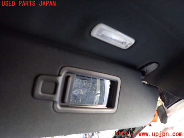 2UPJ-34557625]ポルシェ・タイカン 4S(J1NB)室内サンバイザー右側 中古_m0003.jpg