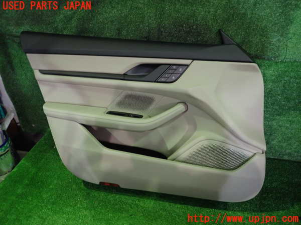 2UPJ-34551264]ポルシェ・タイカン 4S(J1NB)左前ドア内張り 中古_m0001.jpg