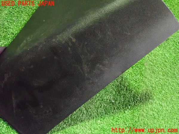 2UPJ-34557691]ポルシェ・タイカン 4S(J1NB)内装トリム類1 中古_m0002.jpg