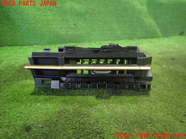 2UPJ-34567527]アリア(ARIYA)(FE0)エアコン吹き出し口2 (右) 中古_m0001.jpg