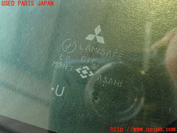 2UPJ-34581195]コルト ラリーアート バージョンR(Z27AG)フロントガラス 中古(M3H3)_m0004.jpg