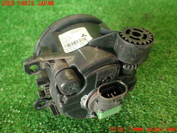 2UPJ-34581180]コルト ラリーアート バージョンR(Z27AG)右フォグ 中古_m0003.jpg