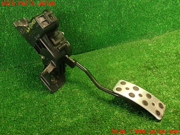 2UPJ-34586382]コルト ラリーアート バージョンR(Z27AG)センサー2 (アクセルペダル) 中古_m0001.jpg