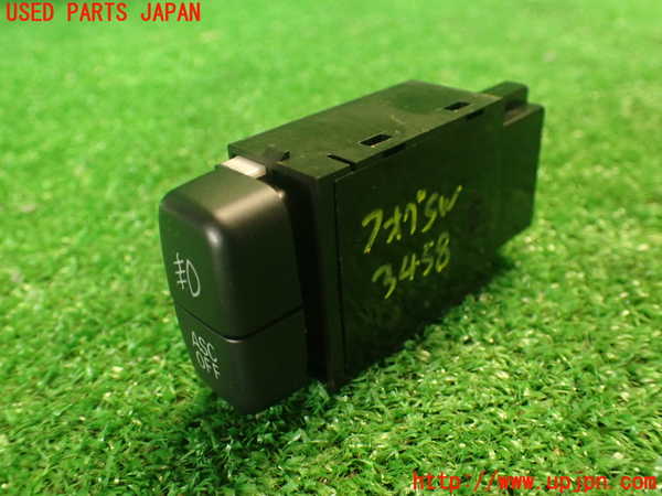 2UPJ-34586295]コルト ラリーアート バージョンR(Z27AG)フォグスイッチ 中古_m0001.jpg