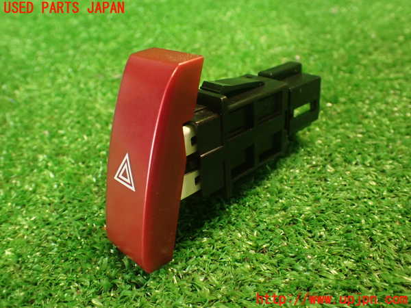 2UPJ-34586290]コルト ラリーアート バージョンR(Z27AG)ハザードスイッチ 中古_m0001.jpg