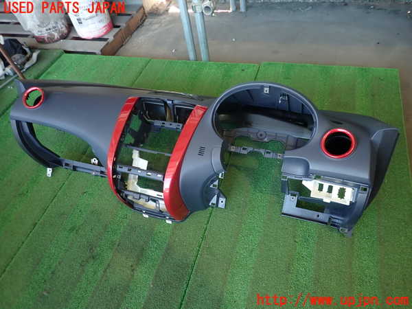 2UPJ-34587505]コルト ラリーアート バージョンR(Z27AG)ダッシュボード 中古_m0001.jpg