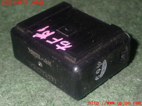 1UPJ-34596149]ヴェゼル ハイブリッド(e：HEV)(RU3)コンピューター4(オートレベリング) 中古 33137-T7A-0030_m0003.jpg