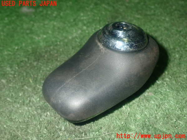 1UPJ-34597570]ヴェゼル ハイブリッド(e：HEV)(RU3)シフトノブ 中古_m0002.jpg