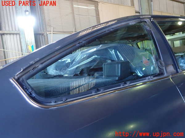 1UPJ-34601380]シトロエン・CX(型式不明)右クォーターガラス 中古 M33 43R-000493_m0001.jpg