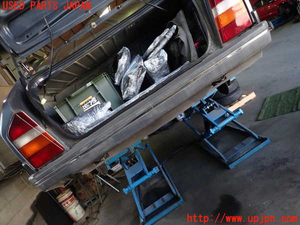 1UPJ-34601610]シトロエン・CX(型式不明)リアバンパー 中古_m0001.jpg