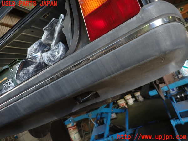 1UPJ-34601610]シトロエン・CX(型式不明)リアバンパー 中古_m0003.jpg