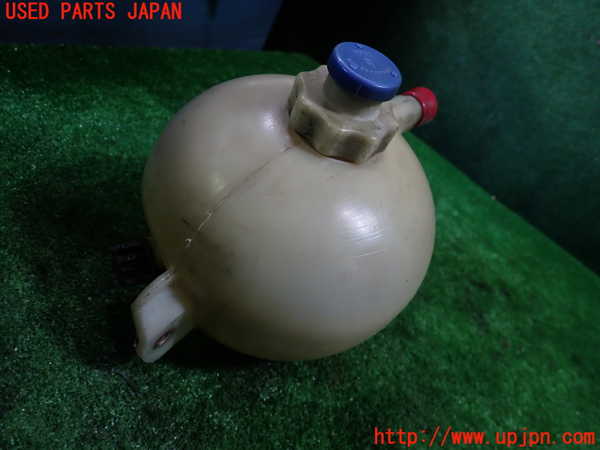 1UPJ-34602410]シトロエン・CX(型式不明)ラジエータータンク 中古_m0001.jpg
