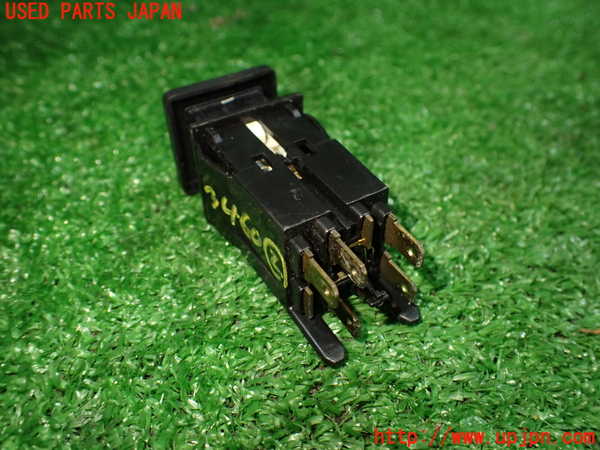 1UPJ-34606307]シトロエン・CX(型式不明)スイッチ2（フォグ） 中古_m0002.jpg