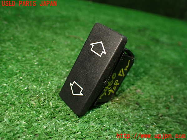 1UPJ-34606245]シトロエン・CX(型式不明)左前パワーウィンドウスイッチ 中古_m0001.jpg