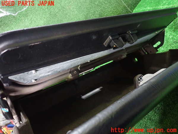 1UPJ-34607516]シトロエン・CX(型式不明)グローブボックス1 中古_m0004.jpg
