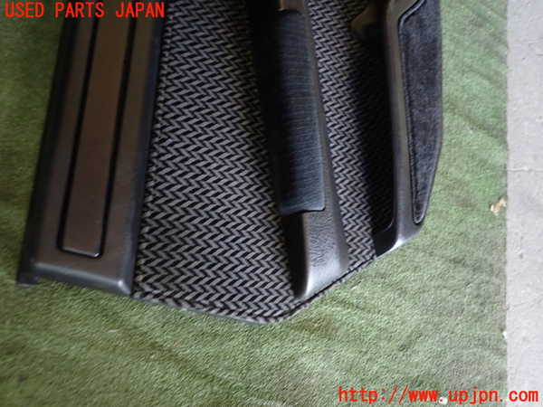 1UPJ-34601324]シトロエン・CX(型式不明)左後ドア内張り 中古_m0002.jpg
