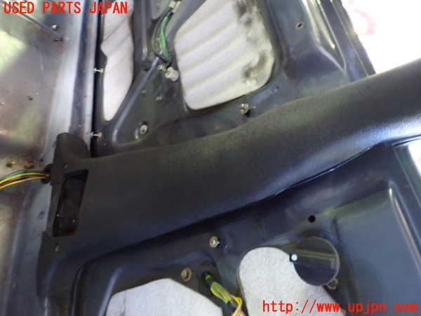 1UPJ-34607665]シトロエン・CX(型式不明)右センターピラートリム 中古_m0003.jpg