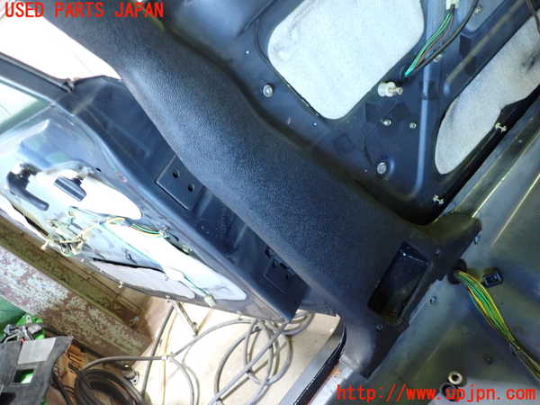 1UPJ-34607670]シトロエン・CX(型式不明)左センターピラートリム 中古_m0003.jpg