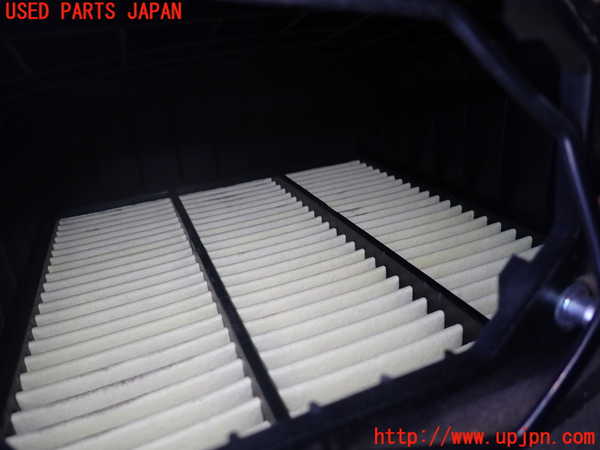 5UPJ-34612560]パジェロ(V93W)エアクリーナーボックス 中古_m0004.jpg