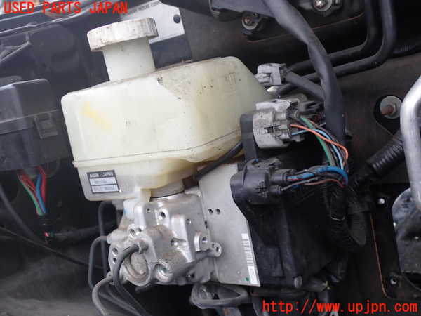 1UPJ-34614040]パジェロ(V93W)ABSアクチュエーター 中古_m0002.jpg