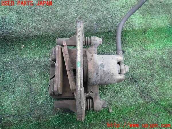 1UPJ-34614090]パジェロ(V93W)右リアキャリパー 中古_m0002.jpg