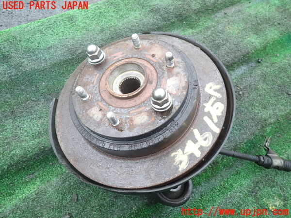 1UPJ-34614300]パジェロ(V93W)右リアナックルハブ 中古_m0001.jpg