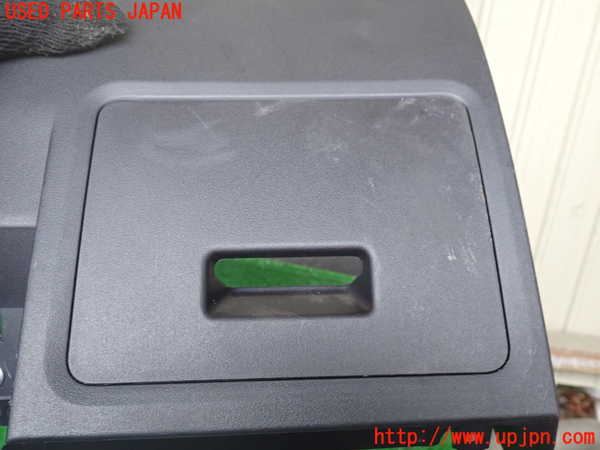 1UPJ-34617841]パジェロ(V93W)小物入れ1 中古_m0003.jpg