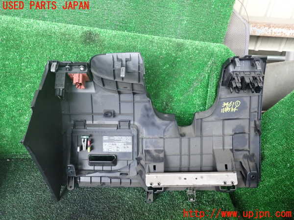 1UPJ-34617841]パジェロ(V93W)小物入れ1 中古_m0004.jpg