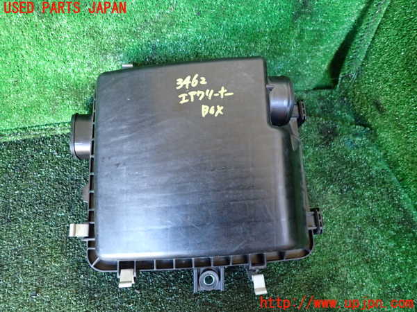 5UPJ-34622560]ジムニー シエラ(JB74W)エアクリーナーボックス 中古_m0001.jpg