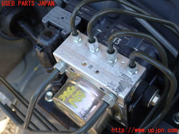 5UPJ-34624040]ジムニー シエラ(JB74W)ABSアクチュエーター 中古_m0001.jpg