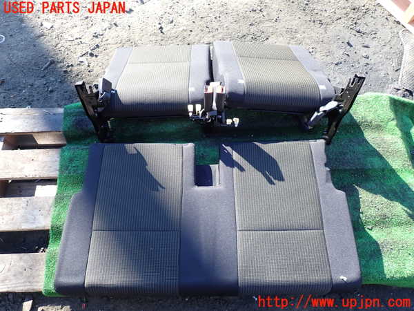 1UPJ-34627385]ジムニー シエラ(JB74W)リアシート 中古_m0001.jpg