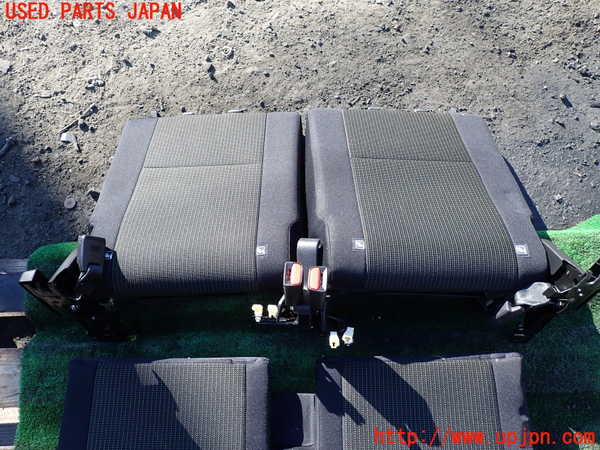 1UPJ-34627385]ジムニー シエラ(JB74W)リアシート 中古_m0002.jpg