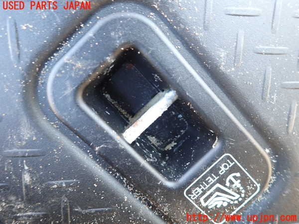 1UPJ-34627385]ジムニー シエラ(JB74W)リアシート 中古_m0005.jpg