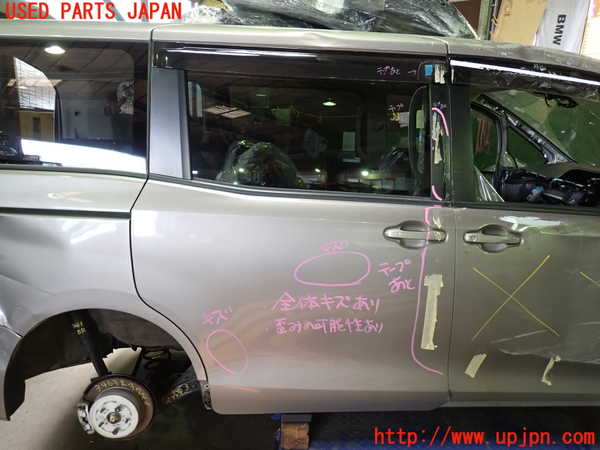 5UPJ-34631290]ノア(ヴォクシー)(ZRR85G)右後ドア 中古_m0001.jpg