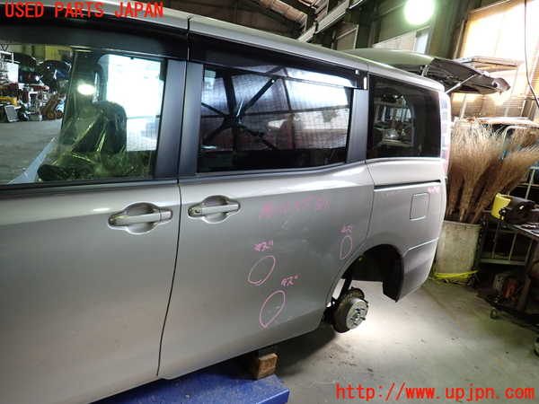 5UPJ-34631320]ノア(ヴォクシー)(ZRR85G)左後ドア 中古_m0002.jpg