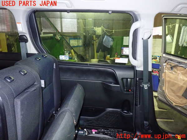 5UPJ-34631320]ノア(ヴォクシー)(ZRR85G)左後ドア 中古_m0005.jpg