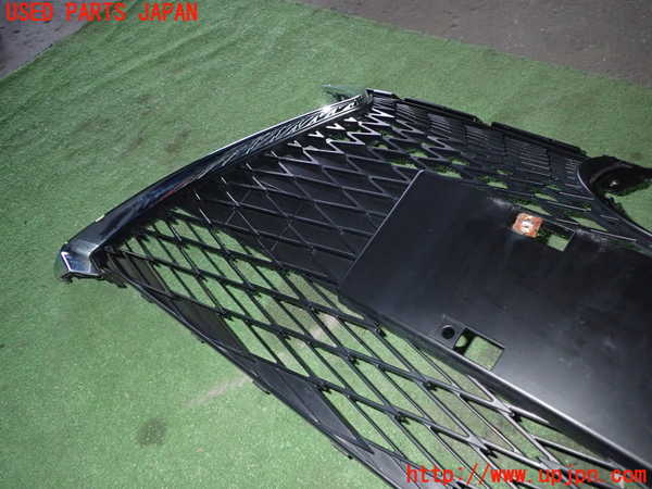 1UPJ-34641050]カムリハイブリッド(AVV50)ラジエターグリル 中古_m0003.jpg