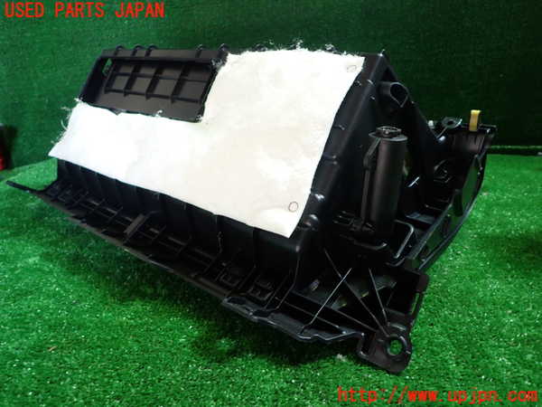 1UPJ-34647516]カムリハイブリッド(AVV50)グローブボックス1 中古_m0003.jpg