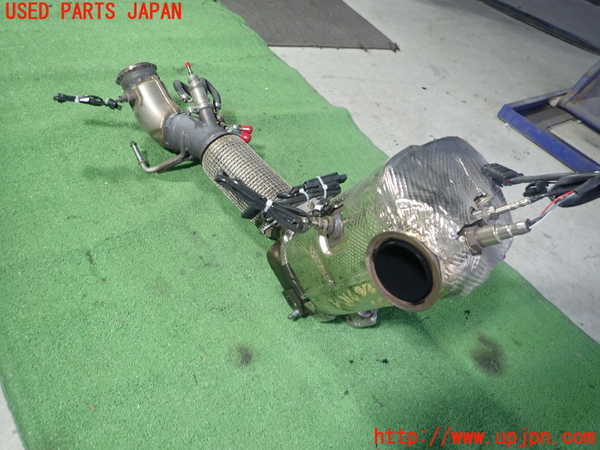 1UPJ-34652661]BMW 218d グランクーペ F44(7M20)触媒1 中古_m0003.jpg