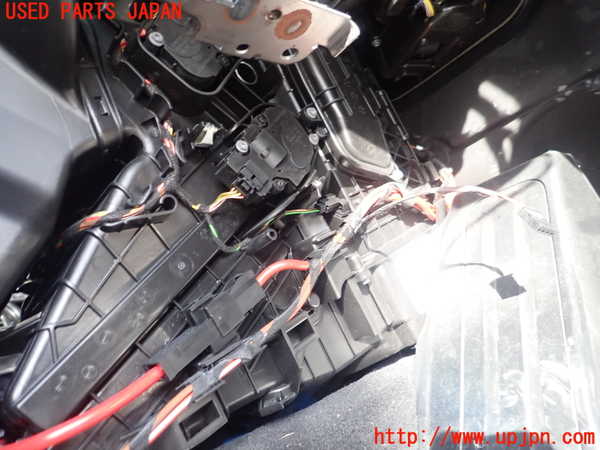 1UPJ-34656081]BMW 218d グランクーペ F44(7M20)エバポレーター1 中古_m0002.jpg