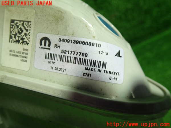 1UPJ-34661160]ジープ・レネゲード(BV13PM)右ウィンカーレンズ 中古_m0002.jpg