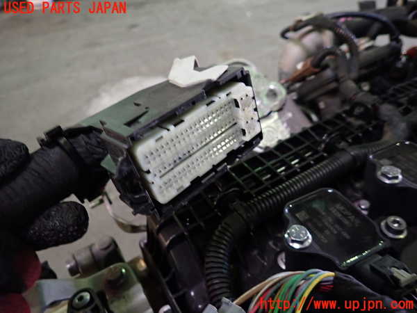 1UPJ-34662010]ジープ・レネゲード(BV13PM)エンジン 55282328 中古_m0003.jpg